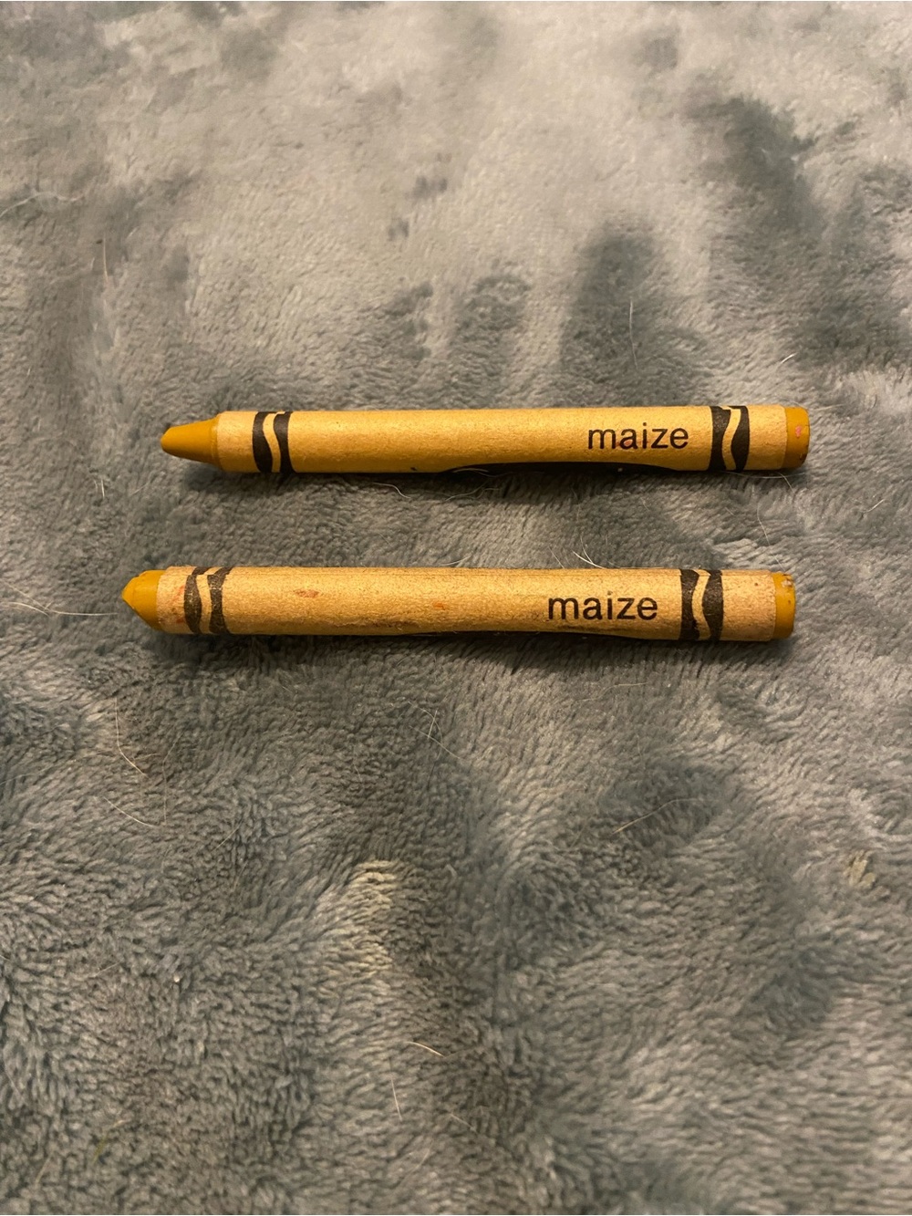 Vintage 1980s retired Crayola Maize Yellow Crayons - Set of 2